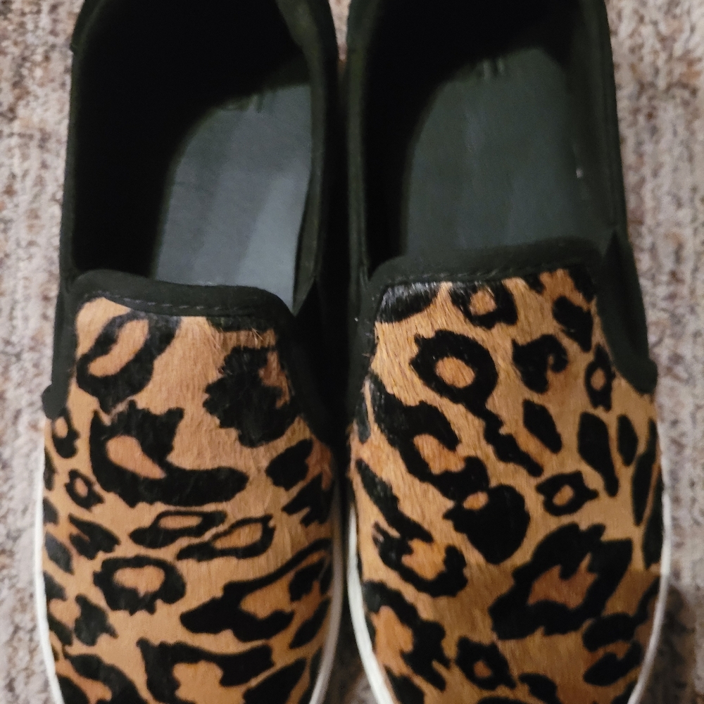 Ugg slip on shoes